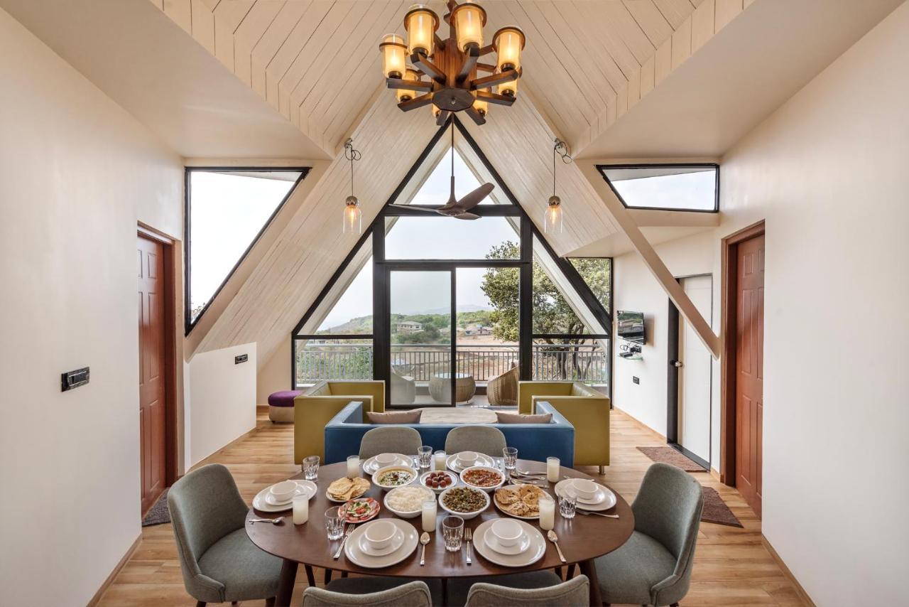 Saffronstays Harrier Crest, Lonavala - A Frame Villa With Bathtub Serving Delicious Veg Food エクステリア 写真