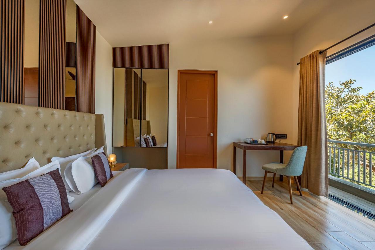 Saffronstays Harrier Crest, Lonavala - A Frame Villa With Bathtub Serving Delicious Veg Food エクステリア 写真
